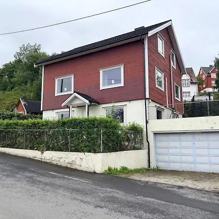 Lägenhet Northern Lights Apartment Narvik With Free Parking